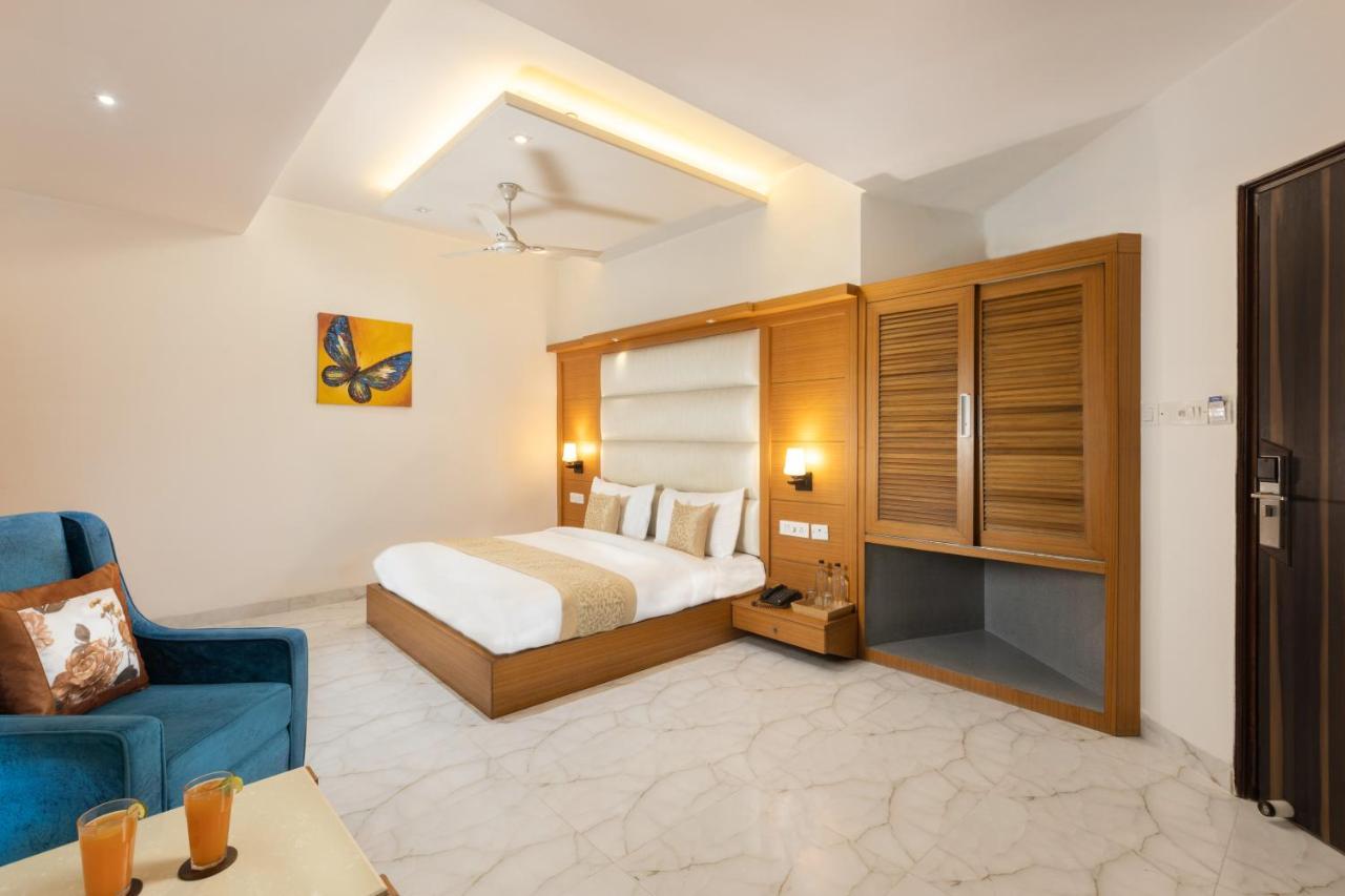 Hotel Star One - Near Delhi Airport Nova Deli Exterior foto
